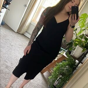 Black Sleeveless Midi Dress